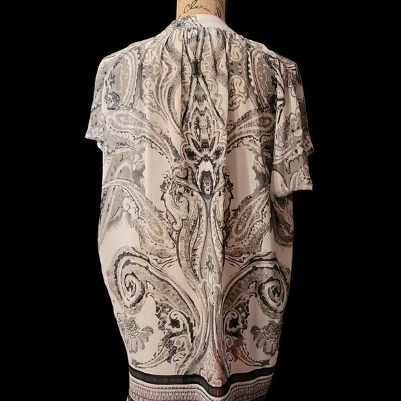 Mushka by Sienna Rose Sheer Grey Paisley Top Size L - Picture 4 of 6